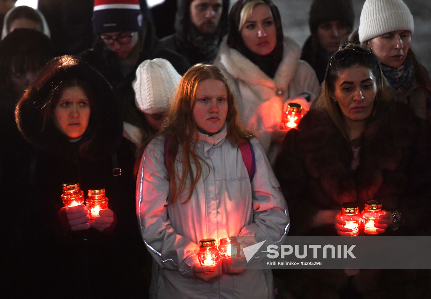 Vigil in memory of air crash victims in Moscow Region
