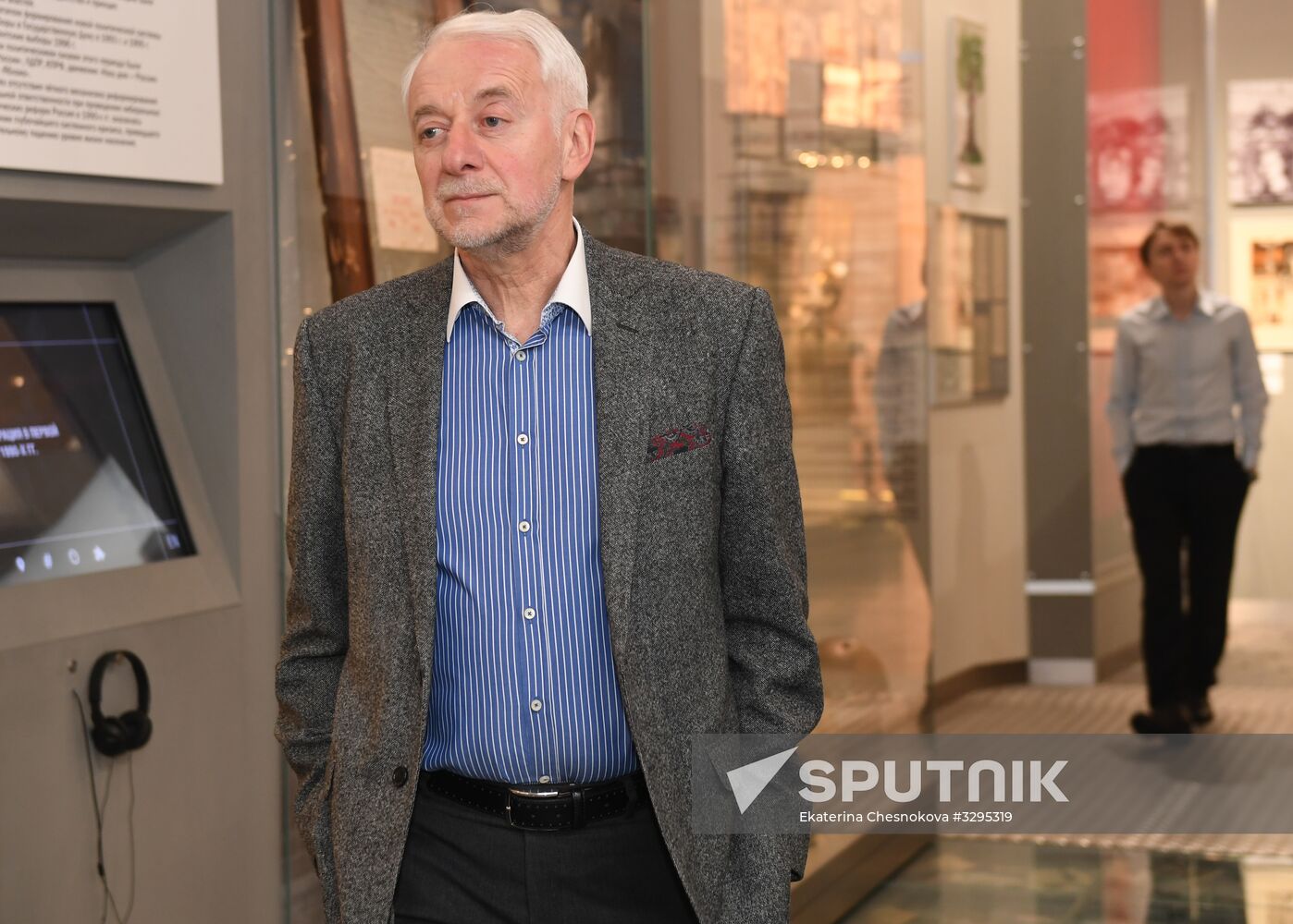 Anniversary Pioneer Readings