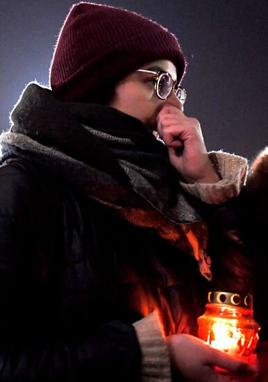 Vigil in memory of air crash victims in Moscow Region