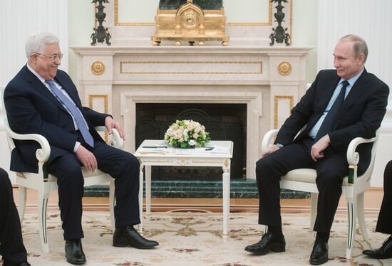 President Vladimir Putin meets with Palestinian President Mahmoud Abbas