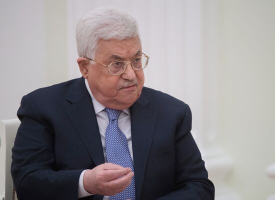 President Vladimir Putin meets with Palestinian President Mahmoud Abbas