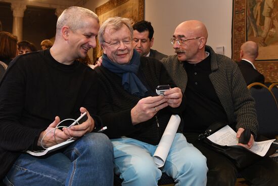 Anniversary Pioneer Readings