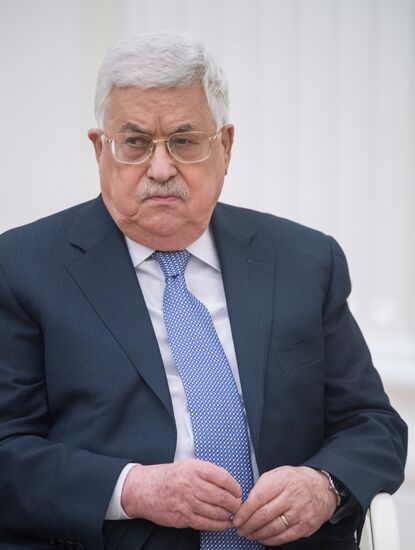 President Vladimir Putin meets with Palestinian President Mahmoud Abbas