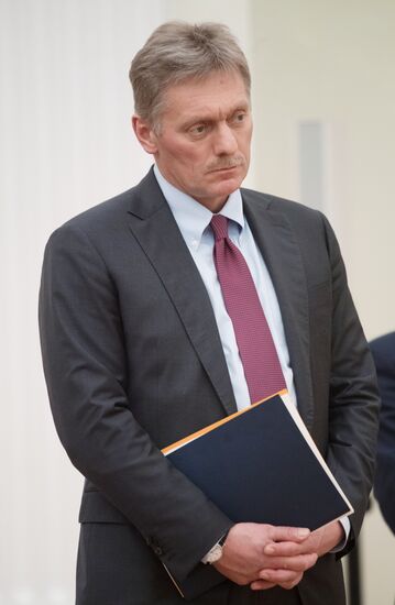 President Vladimir Putin meets with Palestinian President Mahmoud Abbas