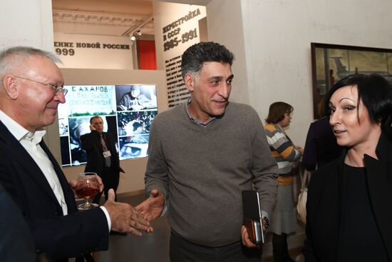 Anniversary Pioneer Readings