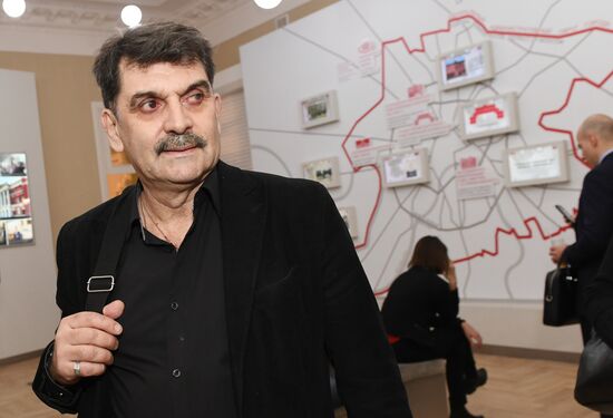 Anniversary Pioneer Readings