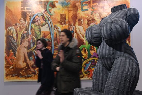 Moscow hosts Russian Art & Antique Fair exhibition