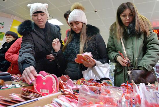 Preparations for St. Valentine's Day