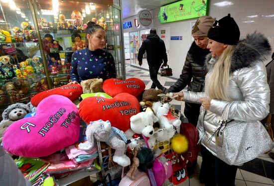 Preparations for St. Valentine's Day