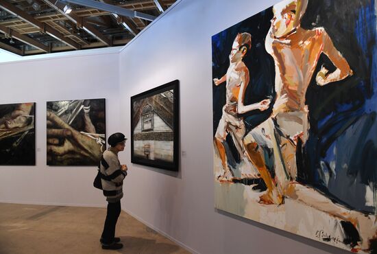 Moscow hosts Russian Art & Antique Fair exhibition