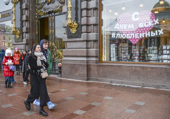 Preparations for St. Valentine Day