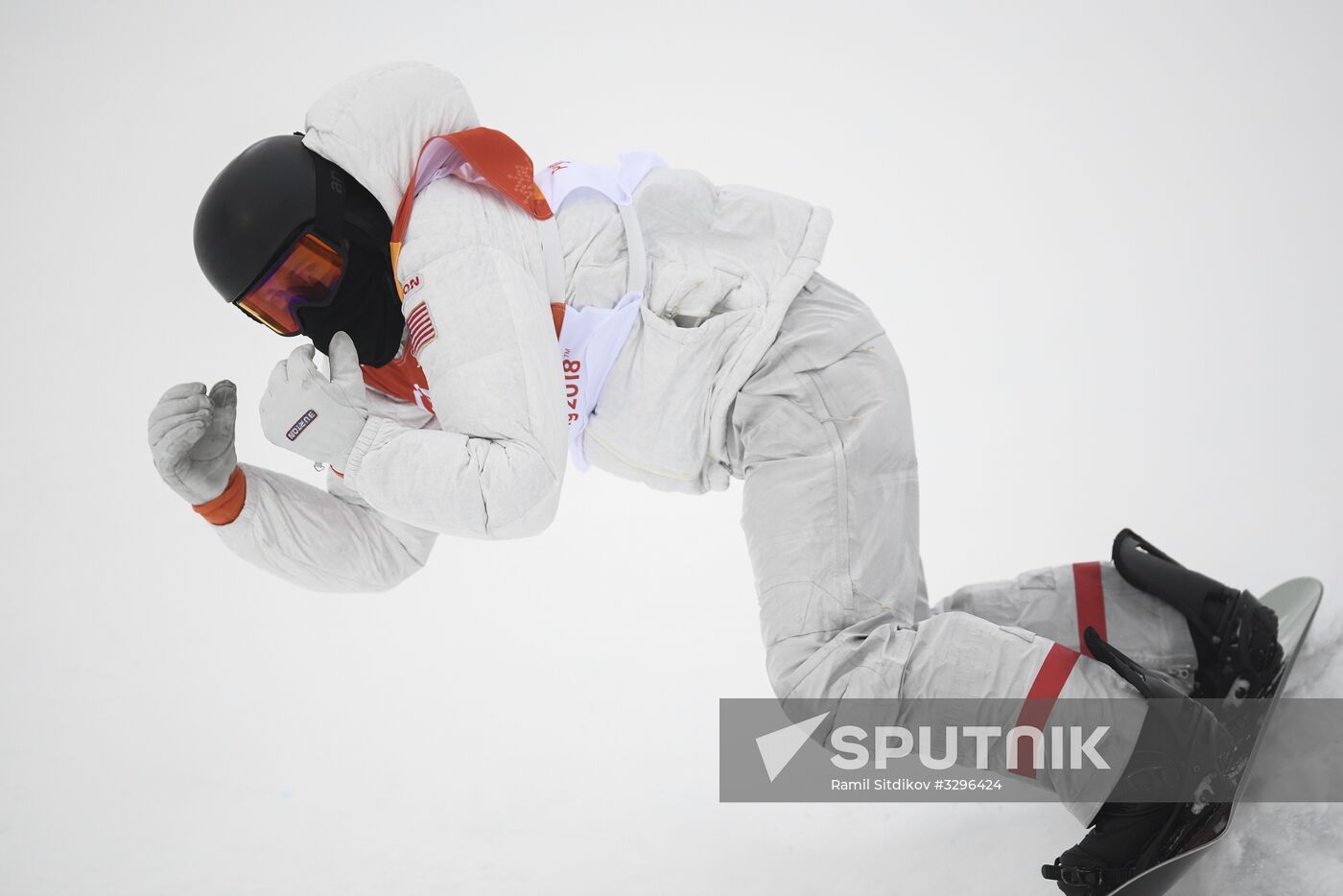 2018 Winter Olympics. Snowboarding. Men. Halfpipe. Finals