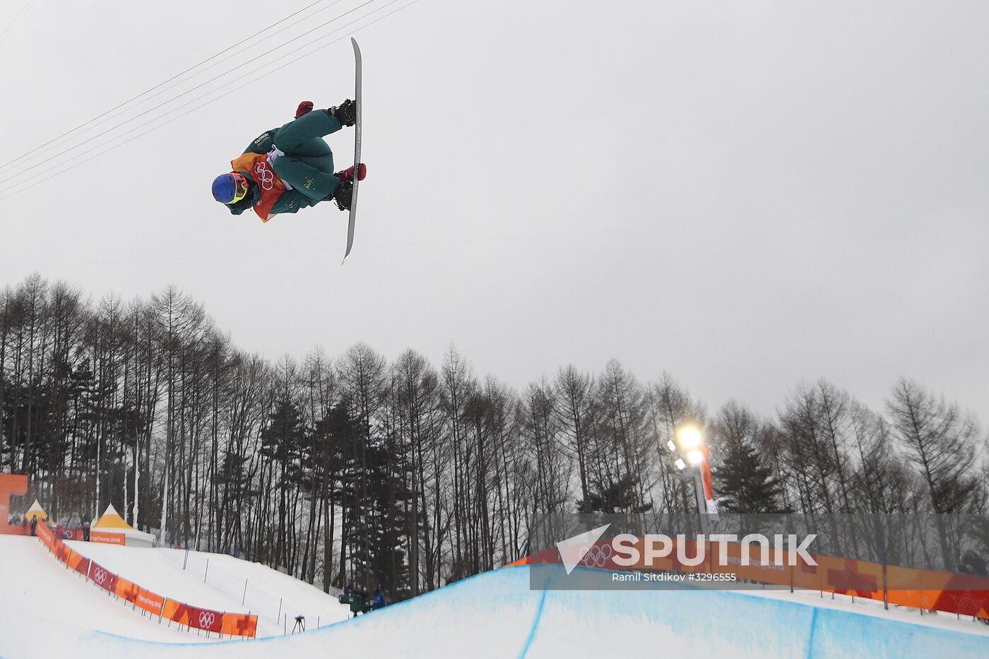 2018 Winter Olympics. Snowboarding. Men. Halfpipe. Finals