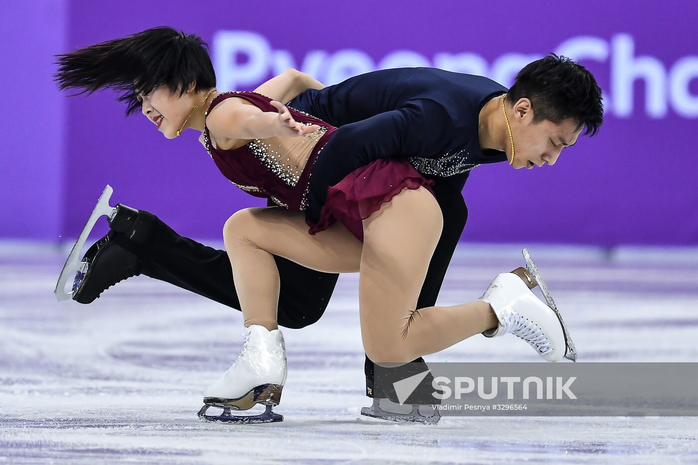 2018 Winter Olympics. Figure skating. Pairs. Short program