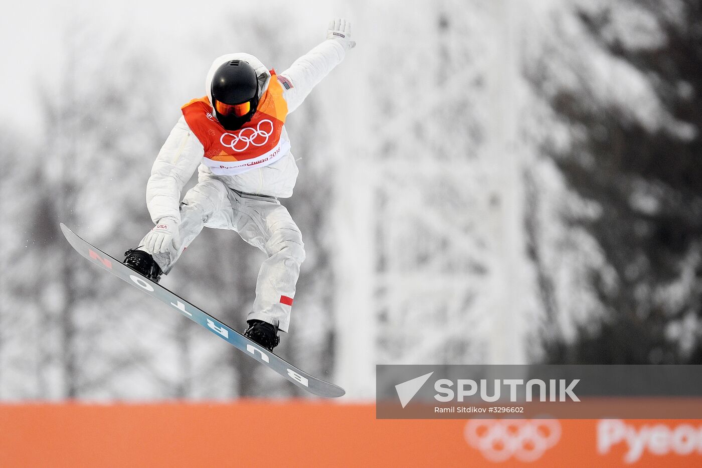 2018 Winter Olympics. Snowboarding. Men. Halfpipe. Finals