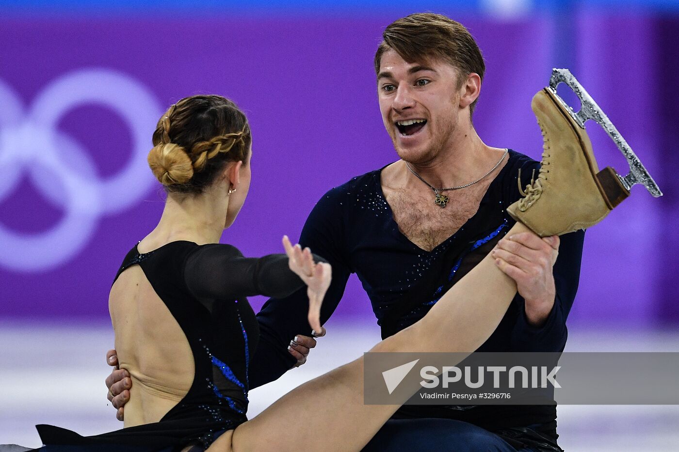 2018 Winter Olympics. Figure skating. Pairs. Short program