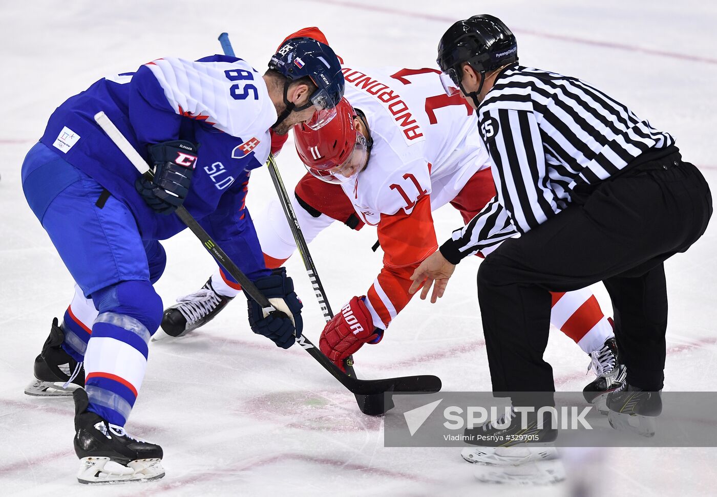 2018 Winter Olympics. Ice hockey. Men. Slovakia vs. Russia
