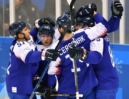 2018 Winter Olympics. Ice hockey. Men. Slovakia vs. Russia