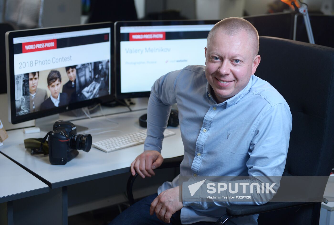 Rossiya Segodnya Staff Press Photographer Valery Melnikov receives World Press Photo award