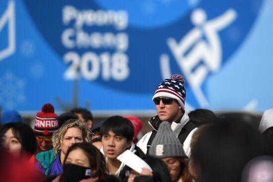 2018 Winter Olympics. Snowboarding. Men. Snowboard Cross