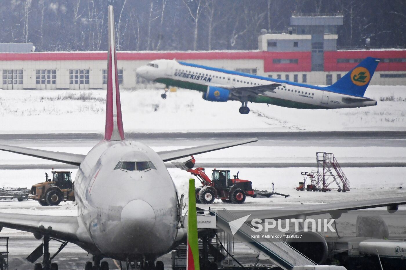 Domodedovo International Airport airfield