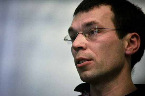 Court hears journalist Vasily Muravitsky's case in Zhitomir