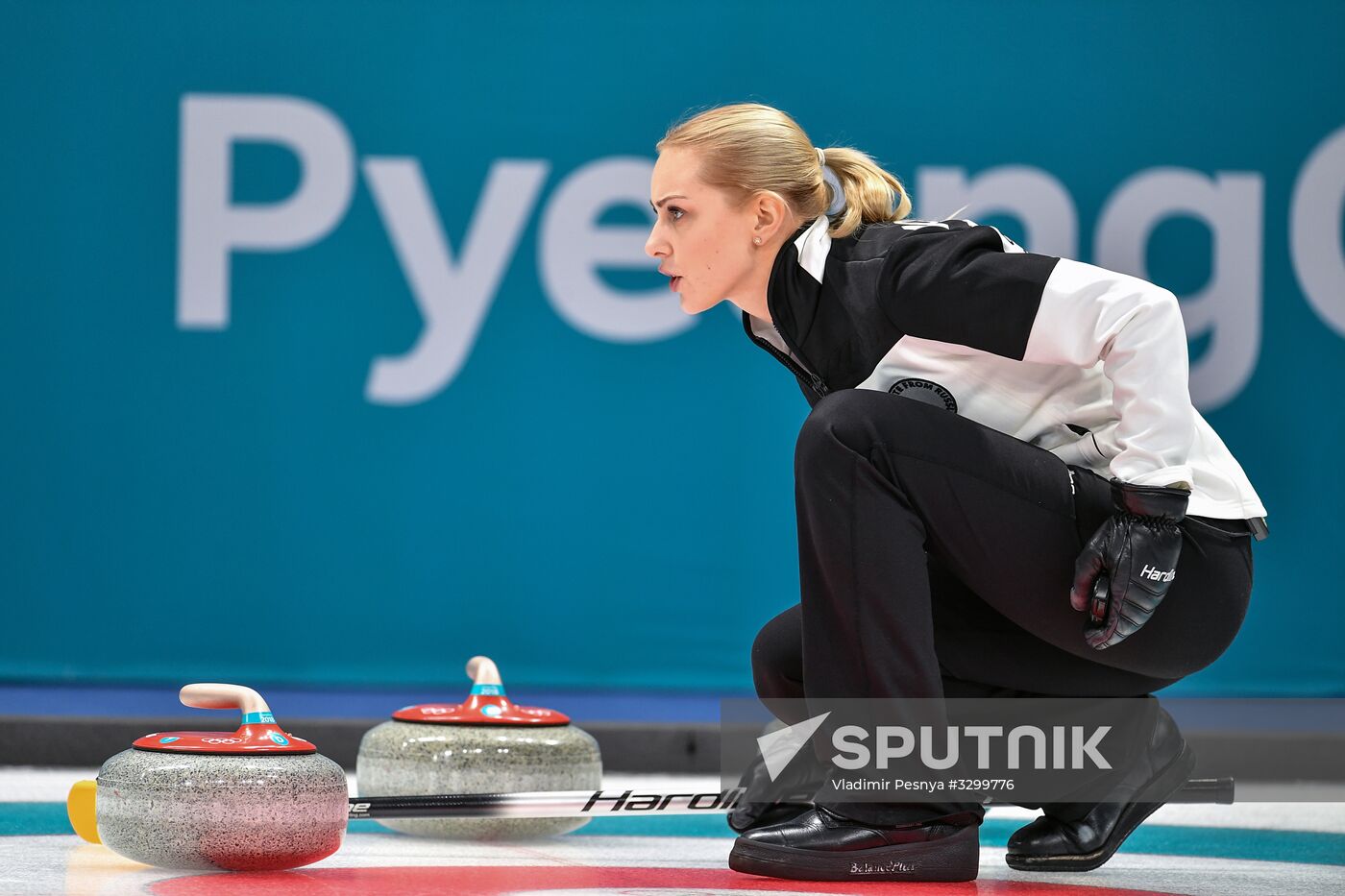 2018 Winter Olympics. Curling. Women. Sweden vs Russia