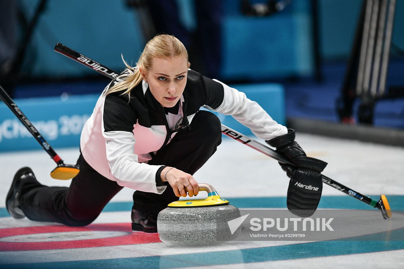 2018 Winter Olympics. Curling. Women. Sweden vs Russia