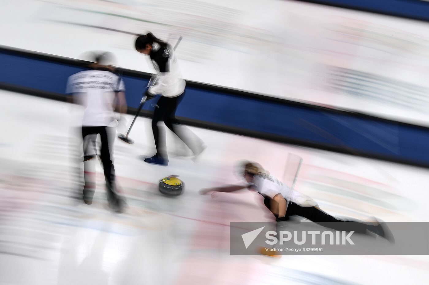 2018 Winter Olympics. Curling. Women. Sweden vs Russia