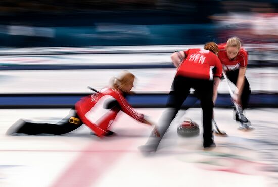 2018 Winter Olympics. Curling. Women. Day three