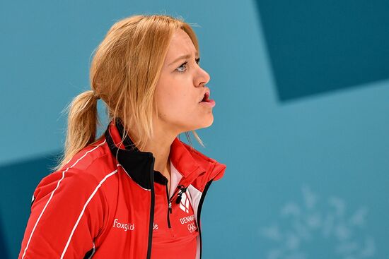 2018 Winter Olympics. Curling. Women. Day three