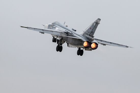 Marine aviation holds tactical exercise in Yeisk