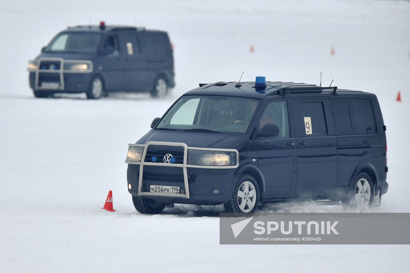 Federal Protective Service's special drivers in passenger car driving contest
