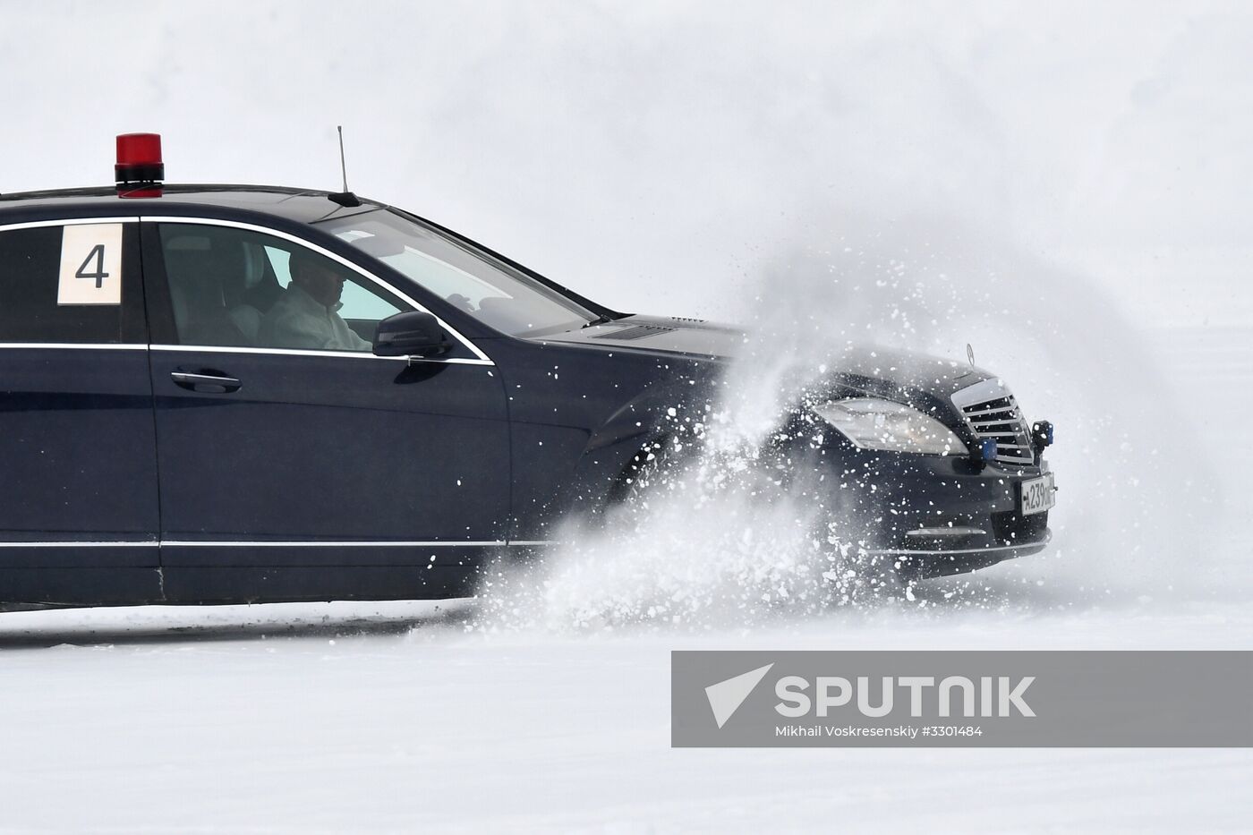 Federal Guard Service's special drivers in passenger car driving contest