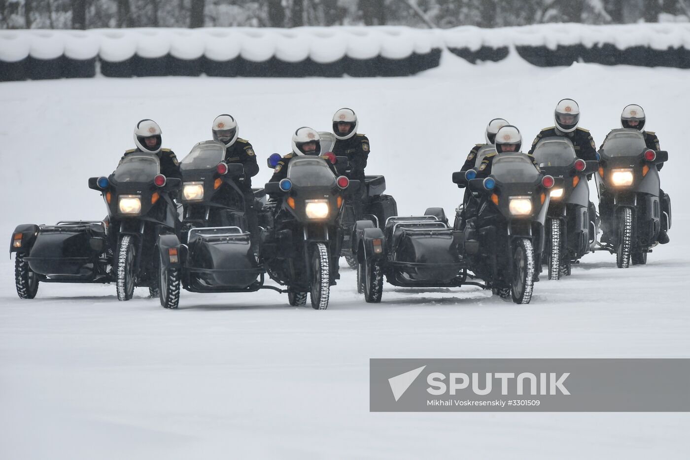 Federal Guard Service's special drivers in passenger car driving contest