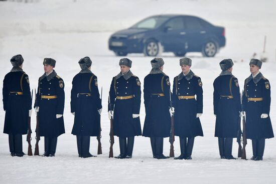 Federal Guard Service's special drivers in passenger car driving contest