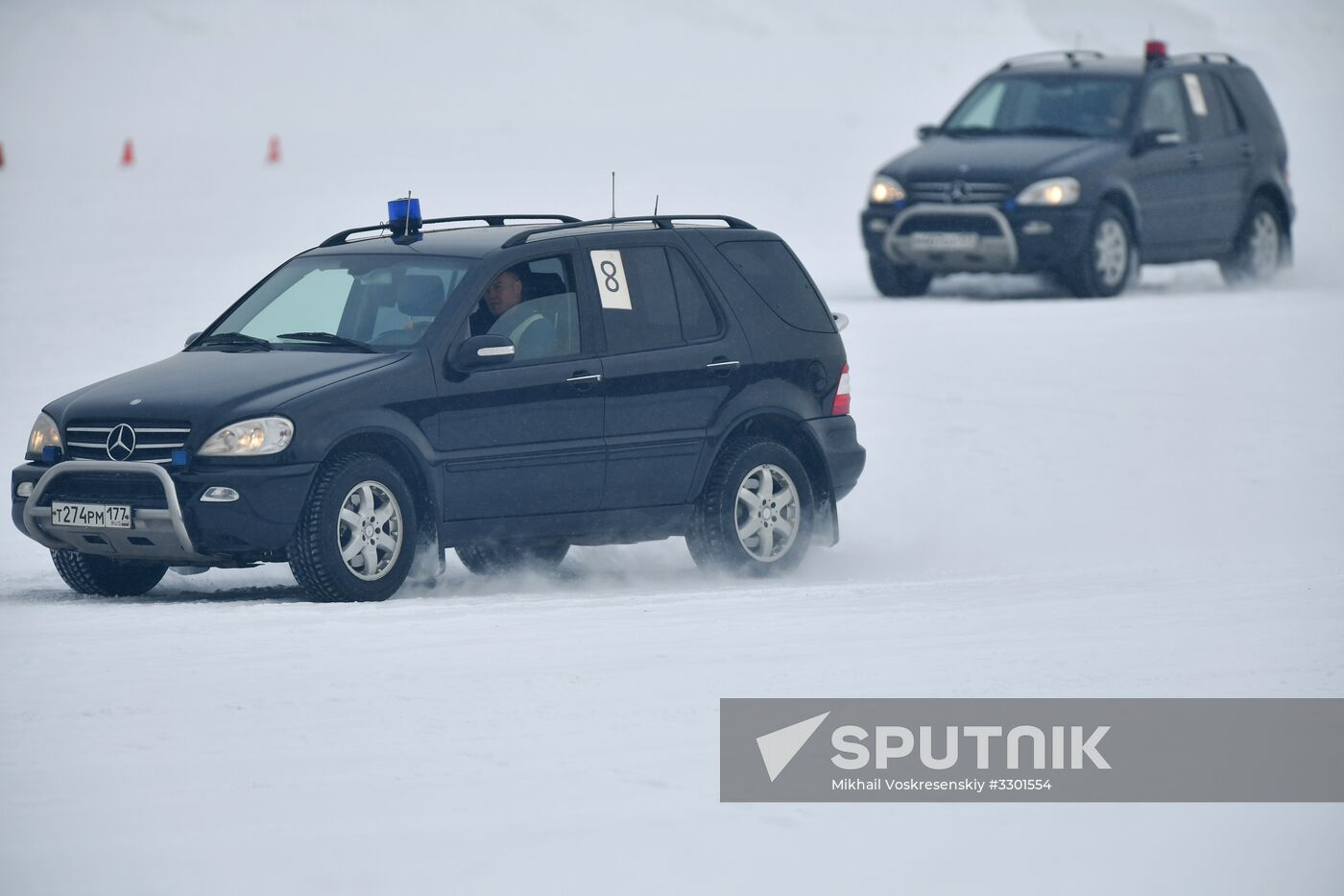Federal Guard Service's special drivers in passenger car driving contest