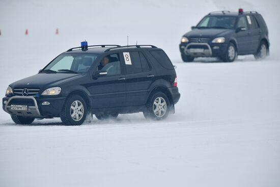 Federal Guard Service's special drivers in passenger car driving contest