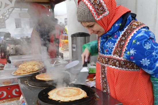 Celebration of Maslenitsa in Suzdal