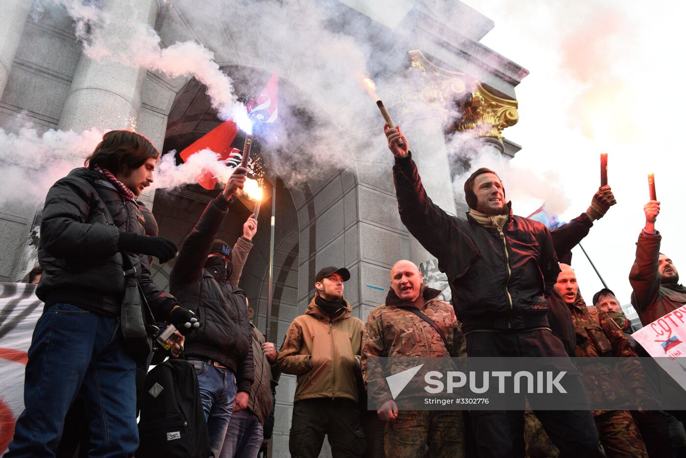 Radicals in Kiev commit anti-Russian acts