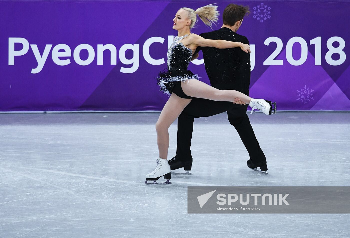 2018 Winter Olympics. Figure skating. Ice dance. Short program