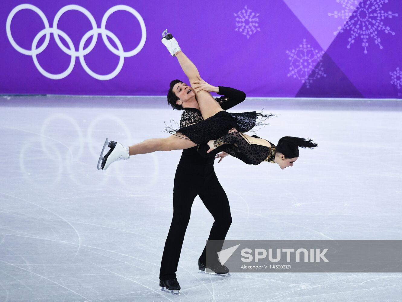 2018 Winter Olympics. Figure skating. Ice dance. Short program