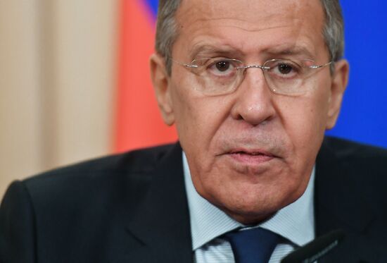 Russian Foreign Minister Sergei Lavrov meets with his Algerian counterpart Abdelkader Messahel