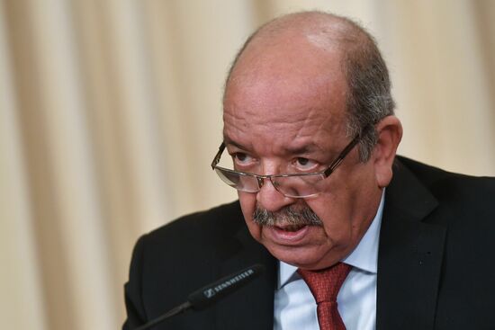 Russian Foreign Minister Sergei Lavrov meets with his Algerian counterpart Abdelkader Messahel