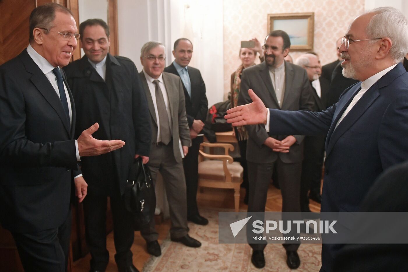 Foreign Minister Sergei Lavrov meets with Iranian Foreign Minister Mohammad Javad Zarif