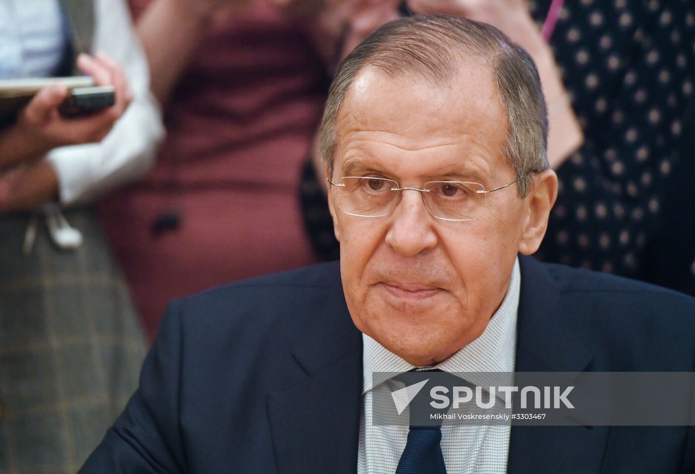 Foreign Minister Sergei Lavrov meets with Iranian Foreign Minister Mohammad Javad Zarif