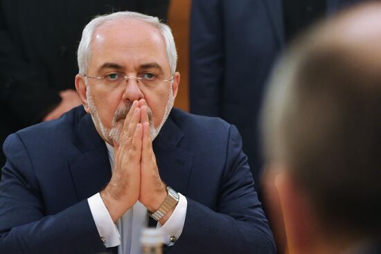 Foreign Minister Sergei Lavrov meets with Iranian Foreign Minister Mohammad Javad Zarif