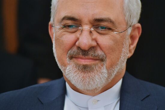 Foreign Minister Sergei Lavrov meets with Iranian Foreign Minister Mohammad Javad Zarif