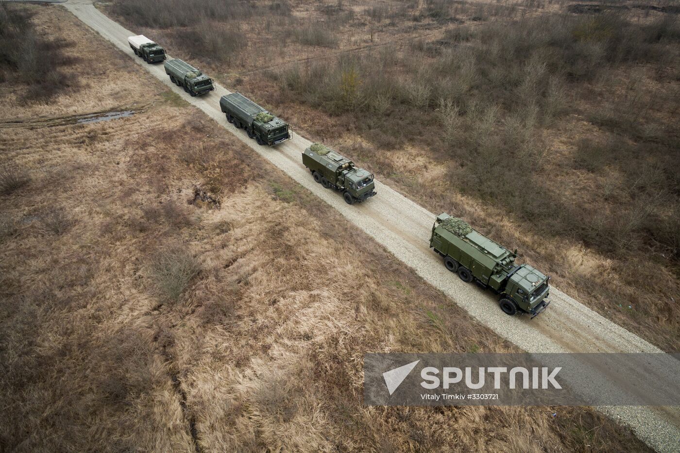 Iskander-M missile launcher crews exercise in Krasnodar Territory