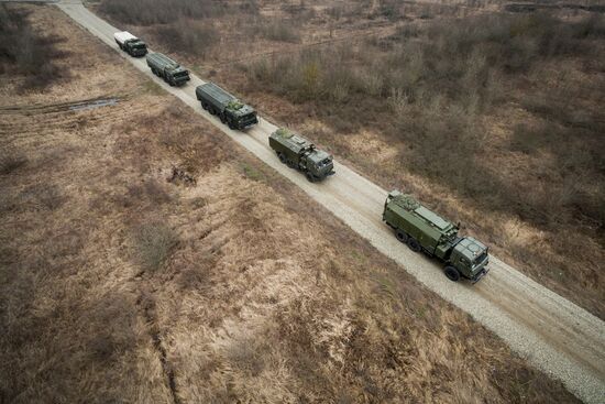 Iskander-M missile launcher crews exercise in Krasnodar Territory